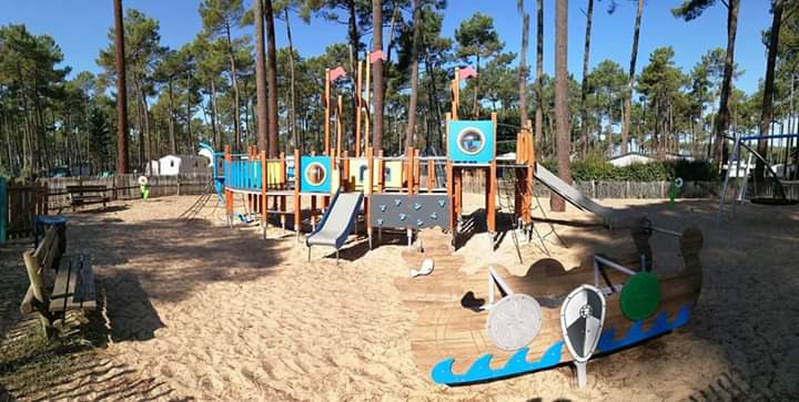 Aire de jeux pirate